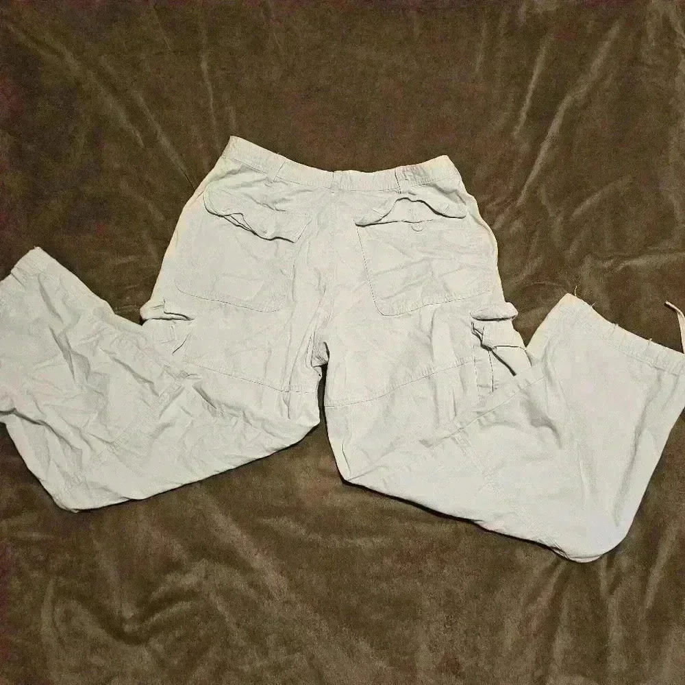 Vintage cargo pants made by Canyon River Blues  size 36x32